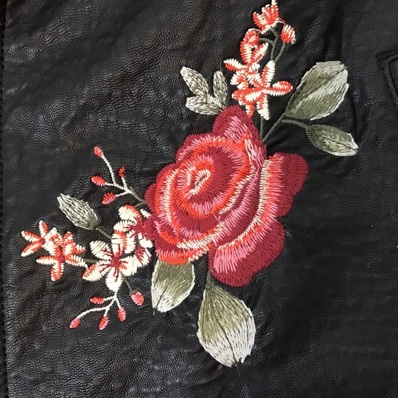 AEO Floral Embroidered Faux Leather Moto Jacket - Picture 3 of 8